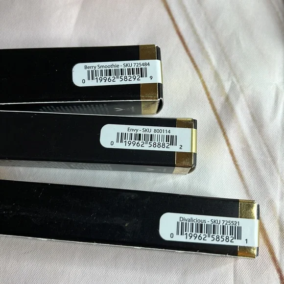 Gerard Cosmetics 3pc Lipstick Bundle - Picture 9 of 10